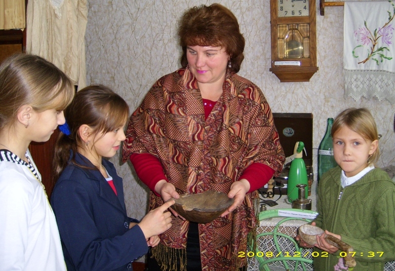 Школьный краеведческий музей "Истоки"